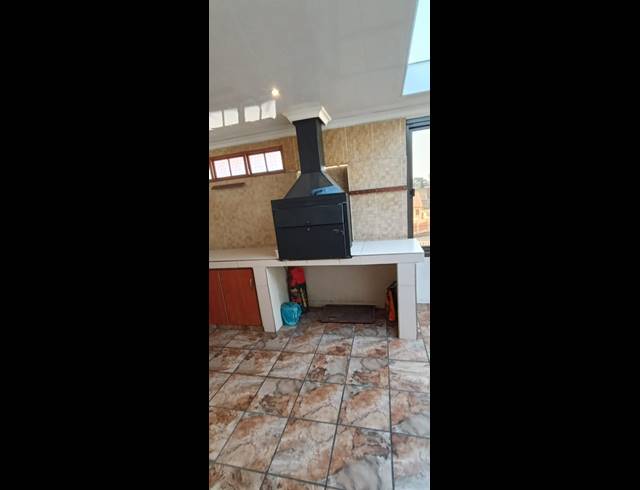 3 BEDROOM TOWNHOUSE FOR SALE IN REYNO RIDGE